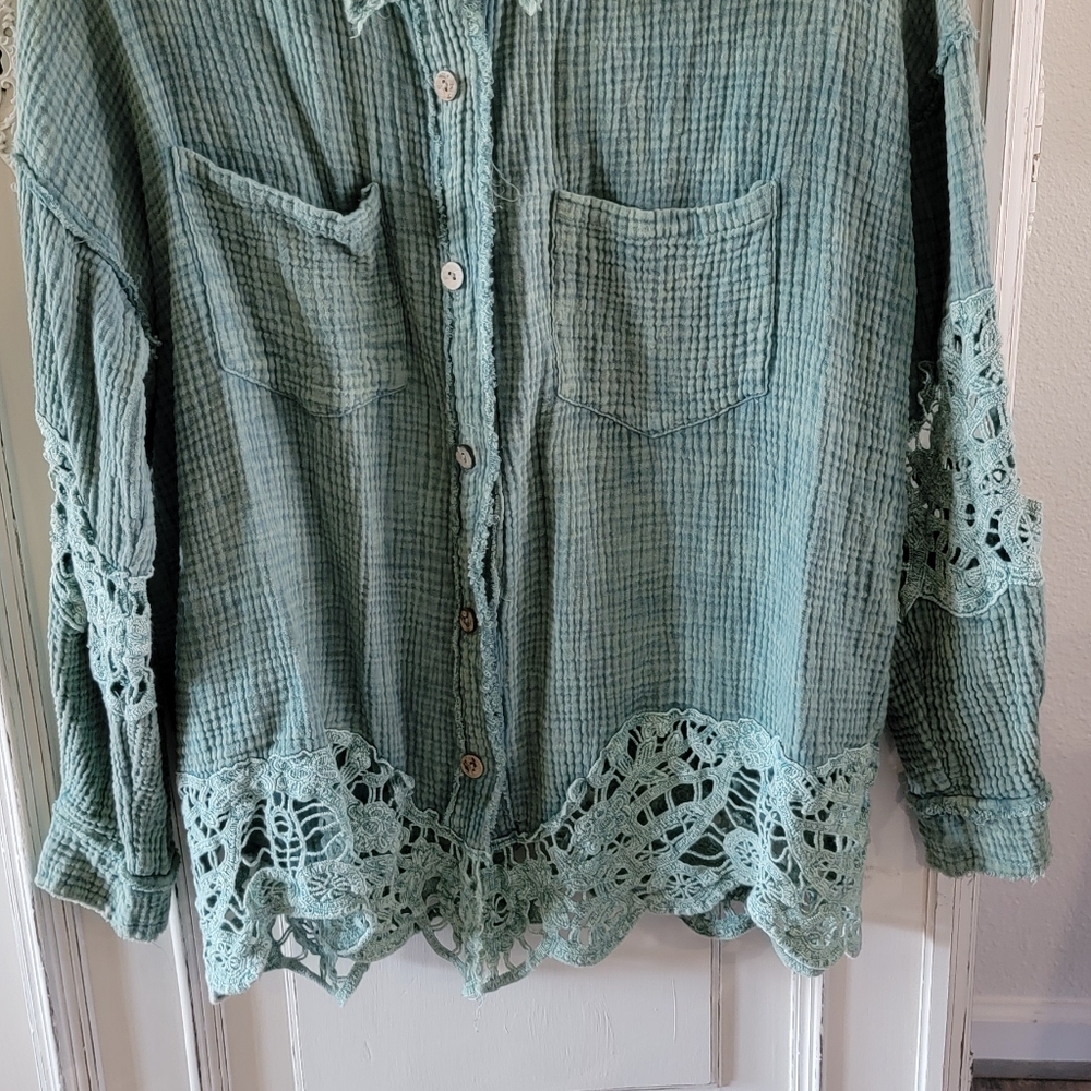gimmicks by BKE Light Teal Button-Neck Top